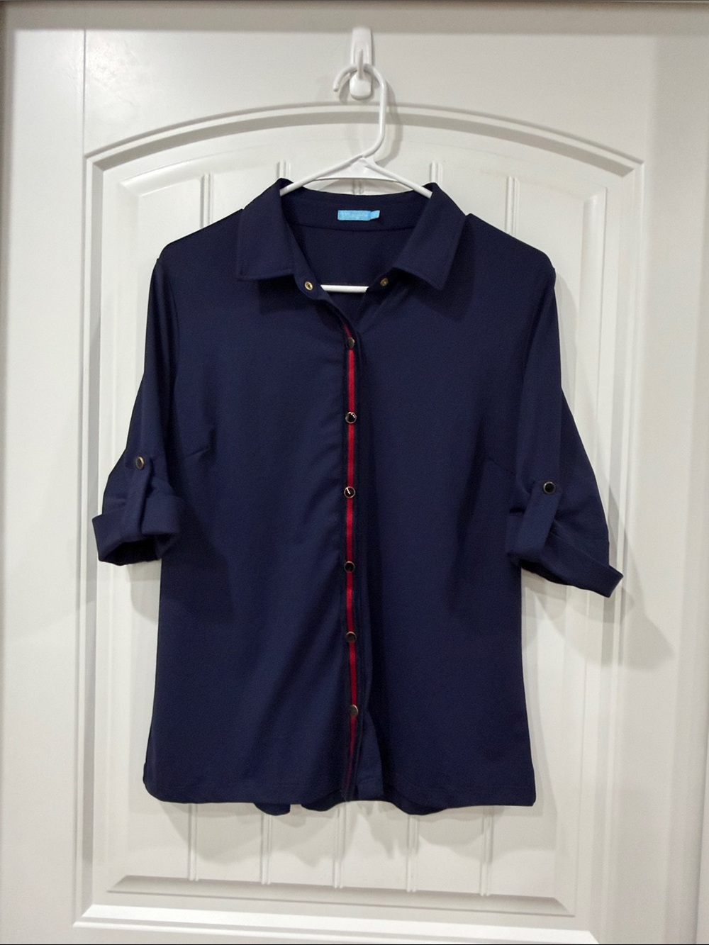 EUC Women's Navy Button-Down Blouse with Red Contrast Placket